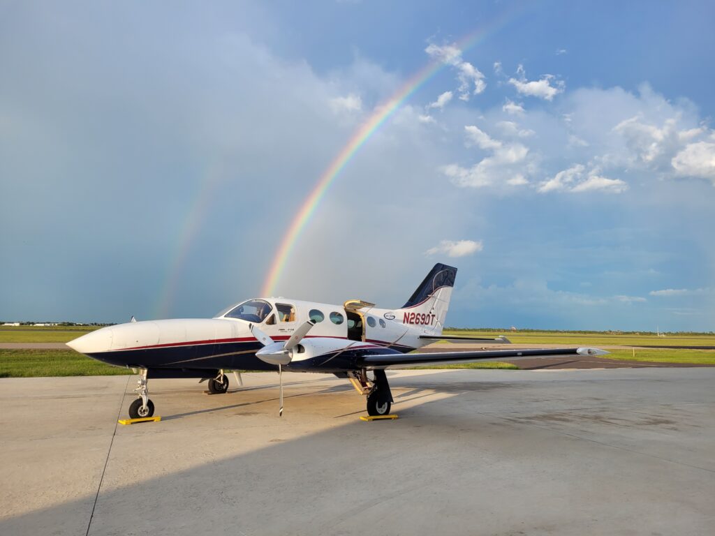 Air Trek's Pressurized Twin Engine Cessna 414