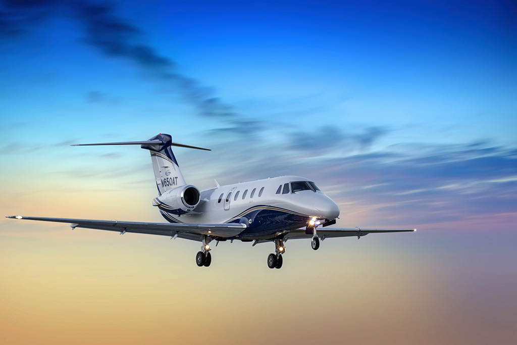 Air Trek Private Jet Charters